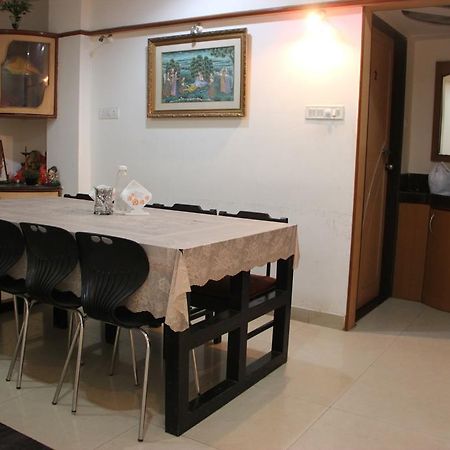 Sohum Habitat Goregaon Exhibition Centre Hotel Мумбай Екстериор снимка